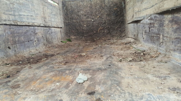 รถอีซุซุ 6 ล้อดั้ม NPR / เปลื่ยนเครื่อง 125 แรงม้า ปี 46.    สนใจติดต่อ  081 - 6079515