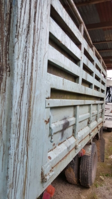 รถอีซุซุ 6 ล้อดั้ม NPR / เปลื่ยนเครื่อง 125 แรงม้า ปี 46.    สนใจติดต่อ  081 - 6079515