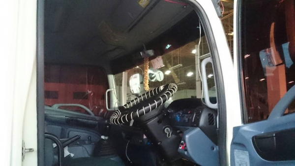 หัวลาก 380 ปี53 ทะเบียน 4882 (รถน้ำมัน) พร้อม เจนเรเตอร์ ราคา 1,970,000 บาท หัวลาก 380 ปี53 ทะเบียน 4882 (รถน้ำมัน) พร้อม เจนเรเตอร์ ราคา 1,970,000 บาท