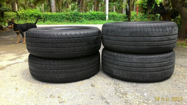 ขายขอบ15 4เส้นถูกๆๆ ยางปี12 ดอกยางสวย(ขายแล้ว) ขายขอบ15 4เส้นถูกๆๆ ยางปี12 ดอกยางสวย(ขายแล้ว)