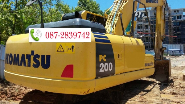ขายดาวน์ จำนวน 4 คัน Komatsu PC 200-8M0