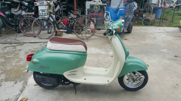Honda giorno50cc2tสตาร์ทมือเท้า2ระบบ สีเดิมยุ่น