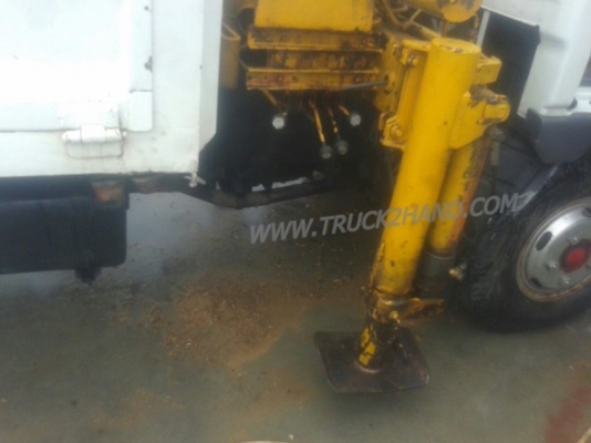 รถบรรทุก 6 ล้อติดเครน  MITSUBISHI รุ่น CANTER- เครื่อง 4 สูบ 110 แรงม้า