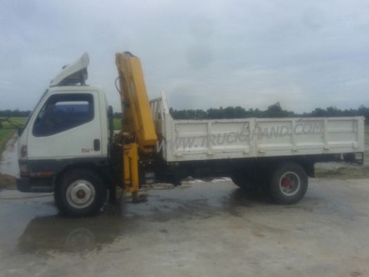 รถบรรทุก 6 ล้อติดเครน  MITSUBISHI รุ่น CANTER- เครื่อง 4 สูบ 110 แรงม้า