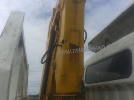 รถบรรทุก 6 ล้อติดเครน  MITSUBISHI รุ่น CANTER- เครื่อง 4 สูบ 110 แรงม้า