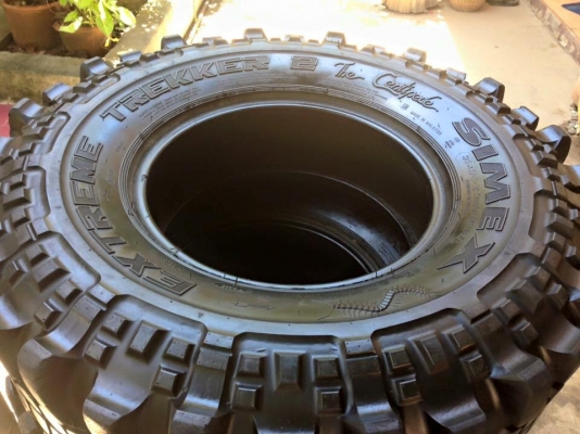 ขายยาง ตะขาบ 35x12.5x16  ปี 11