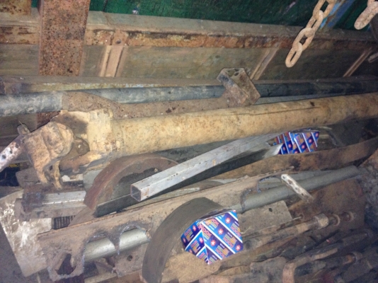 ขายเฟืองท้ายรถ6ล้อยาง900 ขายเฟืองท้ายรถ6ล้อยาง900