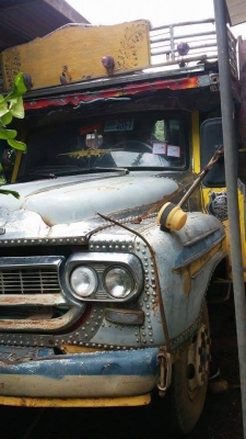 ขายเทรลเลอร์2เพลา เครื่อง175แรง มีบันไดไฮดรอลิกขึ้นรถเกี่ยว สภาพพร้อมใช้งาน เอกสารพร้อมโอน สนใจโทร 090-8588220คุณนะ 093-3258446คุณบิว หรือเข้าดูสินค้าอื่นๆได้ที่ www.truck.in.th/498 หรือเพจFacebook ณรงค์ ซื้อขายรถมือสอง (เว็บไซต์ส่วนตัว) หรือFacebook ตลาด