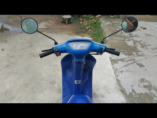 Honda dio50cc2t(AF18 พื้นสีข้อใหญ่ ตัวแรง) Honda dio50cc2t(AF18 พื้นสีข้อใหญ่ ตัวแรง)