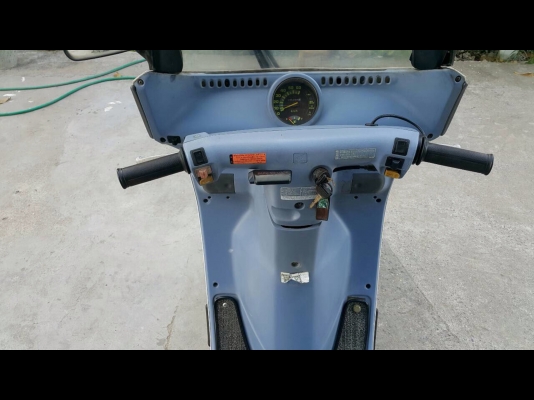 Honda canopy50cc2t สตาร์ทมือเท้า2ระบบ หลังคาแก้ว