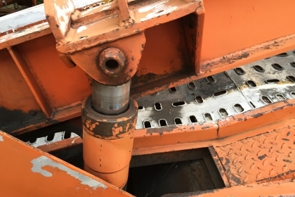 ขาย ที่บรรทุกรถยาว7.2เมตรพร้อมระบบไฮโดรลิก บรรทุกได้ 3-4คันไว้ใส่กับรถ6ล้อยาว7.2เมตร พร้อมใช้งานกำลังถอดลงระบบไฮโดร