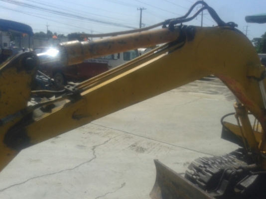 แม็คโคยี่ห้อ ISHIKO รุ่น IS-010  MODEL IS-010-SERIAL101212 เครื่อง 3 สูบ