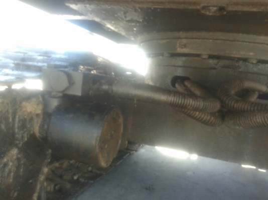 แม็คโคยี่ห้อ ISHIKO รุ่น IS-010  MODEL IS-010-SERIAL101212 เครื่อง 3 สูบ