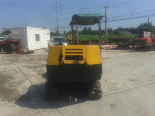 แม็คโคยี่ห้อ ISHIKO รุ่น IS-010  MODEL IS-010-SERIAL101212 เครื่อง 3 สูบ