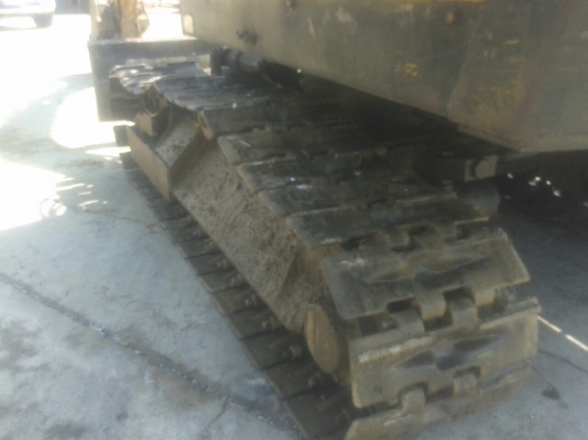 แม็คโคยี่ห้อ ISHIKO รุ่น IS-010  MODEL IS-010-SERIAL101212 เครื่อง 3 สูบ