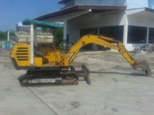 แม็คโคยี่ห้อ ISHIKO รุ่น IS-010  MODEL IS-010-SERIAL101212 เครื่อง 3 สูบ