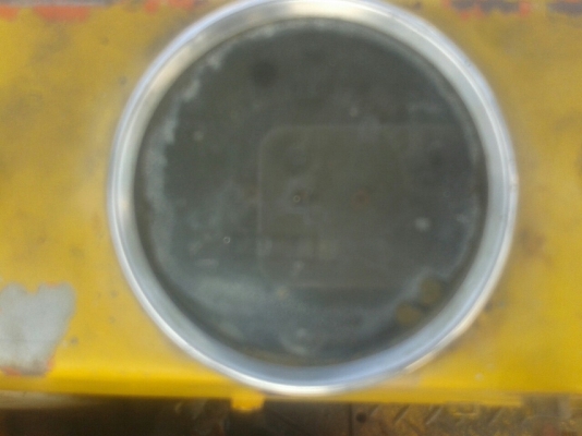 แม็คโคยี่ห้อ ISHIKO รุ่น IS-010  MODEL IS-010-SERIAL101212 เครื่อง 3 สูบ