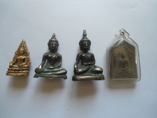 พระกุรสุโขทัยยกชุด