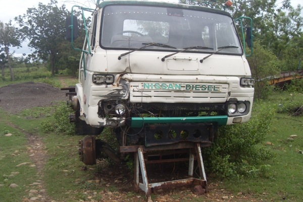 * ขายคัสซีนิสสันCW พร้อมหัวเก๋ง ช่วงล่างพร้อมแท่งเฟืองท้าย