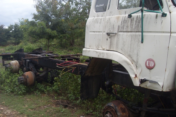 * ขายคัสซีนิสสันCW พร้อมหัวเก๋ง ช่วงล่างพร้อมแท่งเฟืองท้าย