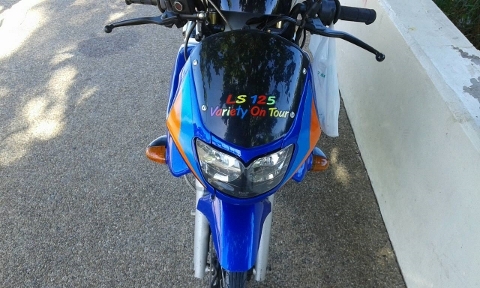 ขายรถ LS 125 สีน้ำเงิน ขาว ขายรถ LS 125 สีน้ำเงิน ขาว