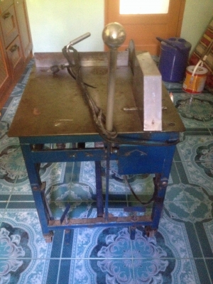 ขายเเท่นตัดอลูมิเนียม สันติ 12 นิ้ว พร้อมมอเตอร์ ราคา 15,500 บาท 0835662999 Line ID :hs4trp ขายเเท่นตัดอลูมิเนียม สันติ 12 นิ้ว พร้อมมอเตอร์ ราคา 15,500 บาท 0835662999 Line ID :hs4trp