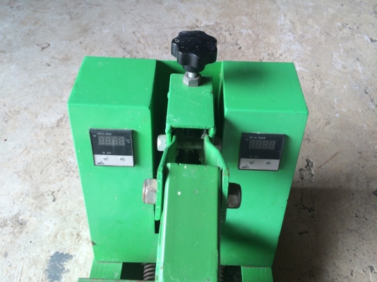 เครื่องฮีตทรานเฟอร์ สกรีน เองได้ง่ายๆ ไม่ต้องจ้างใคร (อยากขาย) เครื่องฮีตทรานเฟอร์ สกรีน เองได้ง่ายๆ ไม่ต้องจ้างใคร (อยากขาย)