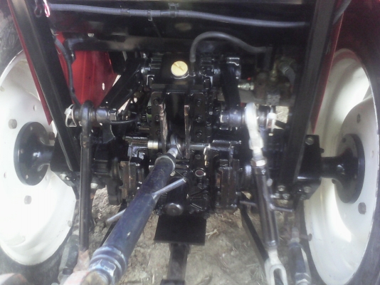 ขายรถไถยันมาร์รุ่น393พร้อมอุปกรณ์2ชิ้น รถพร้อมใช้งาน