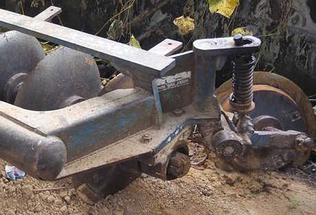 **270,000 บ.ต่อรอง/// รถไถ FORD 6610 เสื้อลาย เพลาเดียว มีเล่ม **ขาย FORD 6610 รถไถ1เพลา ท้ายใหญ่ สภาพดี ราคาเบา FARM TRACTOR FORD 6610 เสื้อลาย เครื่องเดิม ปั้มเดิม เกียร์77 ท้ายใหญ่ 7640 เครื่องดี ยังแน่นดี ปั้มดี แรง สตาร์ทง่าย เสียงนิ่ม ไม่หอบ ครับ เก