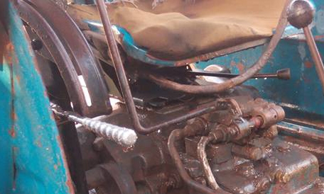 **270,000 บ.ต่อรอง/// รถไถ FORD 6610 เสื้อลาย เพลาเดียว มีเล่ม **ขาย FORD 6610 รถไถ1เพลา ท้ายใหญ่ สภาพดี ราคาเบา FARM TRACTOR FORD 6610 เสื้อลาย เครื่องเดิม ปั้มเดิม เกียร์77 ท้ายใหญ่ 7640 เครื่องดี ยังแน่นดี ปั้มดี แรง สตาร์ทง่าย เสียงนิ่ม ไม่หอบ ครับ เก