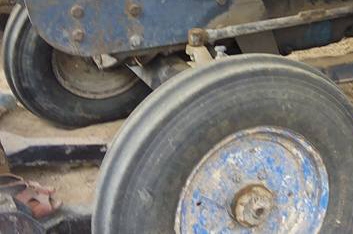 **270,000 บ.ต่อรอง/// รถไถ FORD 6610 เสื้อลาย เพลาเดียว มีเล่ม **ขาย FORD 6610 รถไถ1เพลา ท้ายใหญ่ สภาพดี ราคาเบา FARM TRACTOR FORD 6610 เสื้อลาย เครื่องเดิม ปั้มเดิม เกียร์77 ท้ายใหญ่ 7640 เครื่องดี ยังแน่นดี ปั้มดี แรง สตาร์ทง่าย เสียงนิ่ม ไม่หอบ ครับ เก