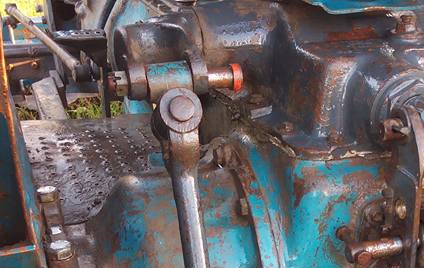 **270,000 บ.ต่อรอง/// รถไถ FORD 6610 เสื้อลาย เพลาเดียว มีเล่ม **ขาย FORD 6610 รถไถ1เพลา ท้ายใหญ่ สภาพดี ราคาเบา FARM TRACTOR FORD 6610 เสื้อลาย เครื่องเดิม ปั้มเดิม เกียร์77 ท้ายใหญ่ 7640 เครื่องดี ยังแน่นดี ปั้มดี แรง สตาร์ทง่าย เสียงนิ่ม ไม่หอบ ครับ เก