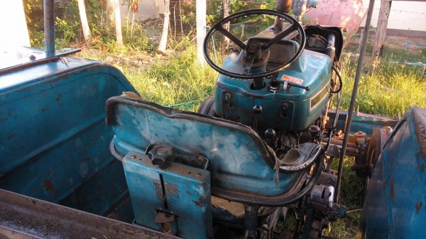**270,000 บ.ต่อรอง/// รถไถ FORD 6610 เสื้อลาย เพลาเดียว มีเล่ม **ขาย FORD 6610 รถไถ1เพลา ท้ายใหญ่ สภาพดี ราคาเบา FARM TRACTOR FORD 6610 เสื้อลาย เครื่องเดิม ปั้มเดิม เกียร์77 ท้ายใหญ่ 7640 เครื่องดี ยังแน่นดี ปั้มดี แรง สตาร์ทง่าย เสียงนิ่ม ไม่หอบ ครับ เก