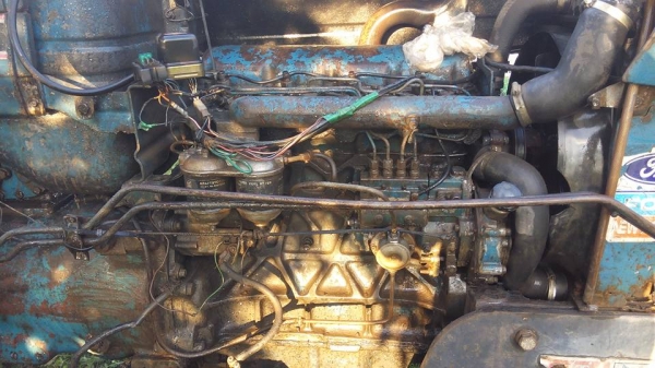 **270,000 บ.ต่อรอง/// รถไถ FORD 6610 เสื้อลาย เพลาเดียว มีเล่ม **ขาย FORD 6610 รถไถ1เพลา ท้ายใหญ่ สภาพดี ราคาเบา FARM TRACTOR FORD 6610 เสื้อลาย เครื่องเดิม ปั้มเดิม เกียร์77 ท้ายใหญ่ 7640 เครื่องดี ยังแน่นดี ปั้มดี แรง สตาร์ทง่าย เสียงนิ่ม ไม่หอบ ครับ เก