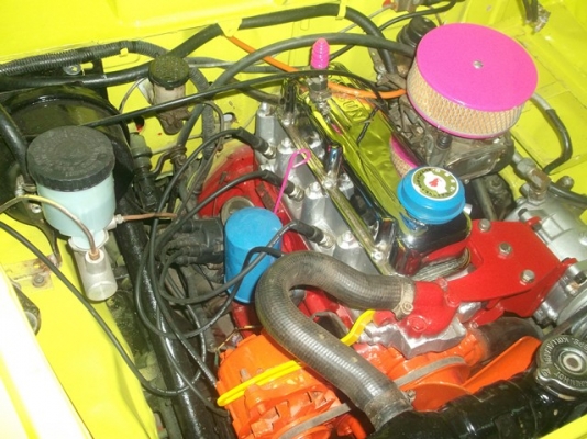 ขายดัทสันช้างเหยียบ 620 ติดเครื่องเสียง กระจังหน้าแว่น ล้อแม็ก สวยๆคับ ขายดัทสันช้างเหยียบ 620 ติดเครื่องเสียง กระจังหน้าแว่น ล้อแม็ก สวยๆคับ