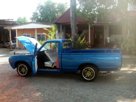 ขายดัทสันช้างเหยียบ 620 ติดเครื่องเสียง กระจังหน้าแว่น ล้อแม็ก สวยๆคับ ขายดัทสันช้างเหยียบ 620 ติดเครื่องเสียง กระจังหน้าแว่น ล้อแม็ก สวยๆคับ