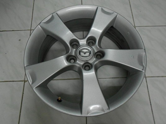 ล้อแม็กเปล่า mazda 3 ขอบ 17 ลาย 5 ก้าน สภาพดี 1 ชุด
