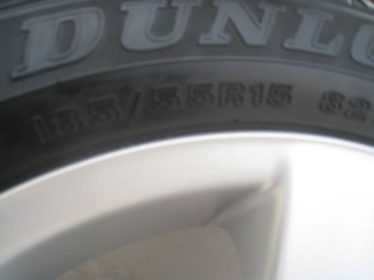 ขายล้อแม็กเดิม Toyota vios 15"x5.5" 4รู100 et45 +ยางปี 11 (081-3747940)