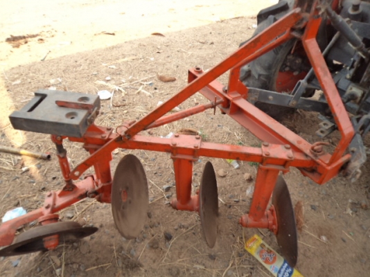 ขายรถไถKUBOOTA   RT140 ใช้งานน้อยสภาพดีพร้อมใช้