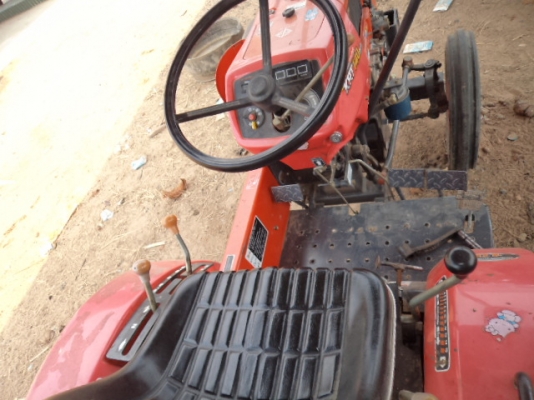 ขายรถไถKUBOOTA   RT140 ใช้งานน้อยสภาพดีพร้อมใช้