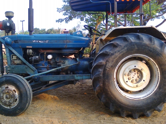 FORD77 T3 อุปกรณ์ผาน3 กะใบดัน มีเล่มทะเบียนพร้อมโอน