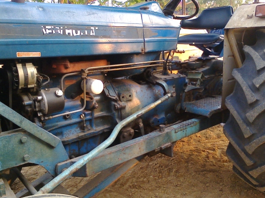 FORD77 T3 อุปกรณ์ผาน3 กะใบดัน มีเล่มทะเบียนพร้อมโอน