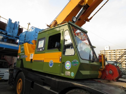 ขายรถเครน KATO KR 25H V2 ปี 1997 ขายรถเครน KATO KR 25H V2 ปี 1997