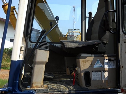 รถเก่านอก pc 60-6 สนใจโทร 082-7211671 อี๊ดสองห้อง