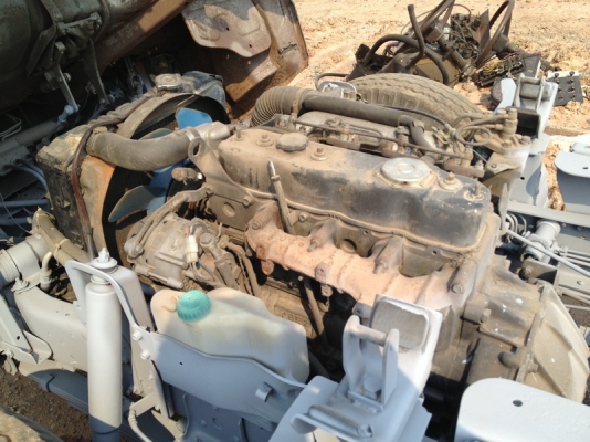 ขายถูกตามสภาพ isuzu nkr รถห้างยิงทรายคัชซีใว้แล้วเครื่อง 4be 110 แรงม้า