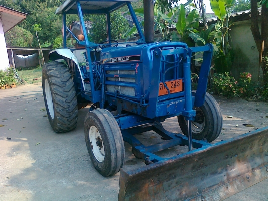 ขายรถไถ่ ISEKT T-7000 ขายรถไถ่ ISEKT T-7000