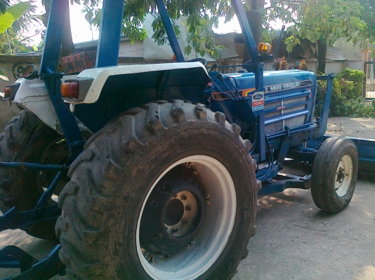 ขายรถไถ่ ISEKT T-7000 ขายรถไถ่ ISEKT T-7000