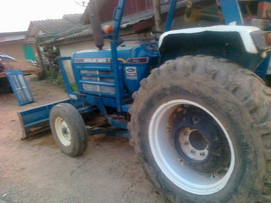 ขายรถไถ่ ISEKT T-7000 ขายรถไถ่ ISEKT T-7000