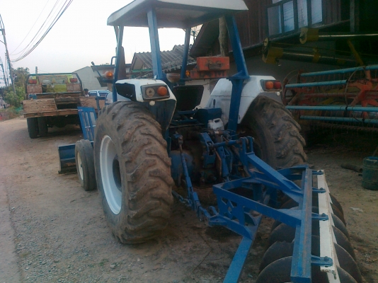 ขายรถไถ่ ISEKT T-7000 ขายรถไถ่ ISEKT T-7000