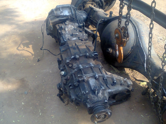 เกียร์ อีแต๋น